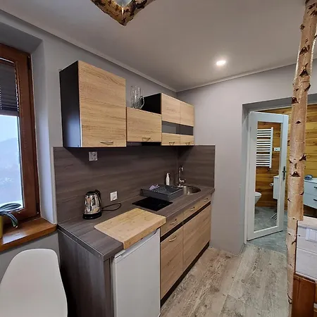 Zacisze Pod Halami * Szlachtowa